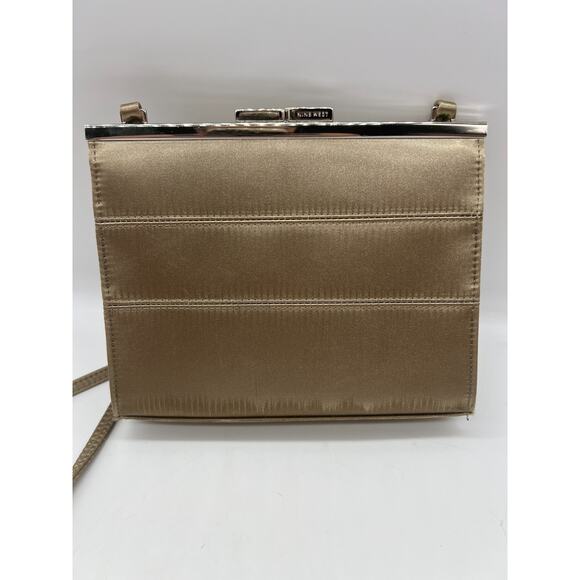 Y2K Nine West Beige Metallic Shoulder Bag Purse, Twist closure bottom spotting - Picture 1 of 10
